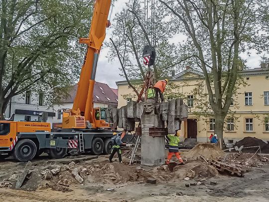 25-tonowy Żeromski przesunięty