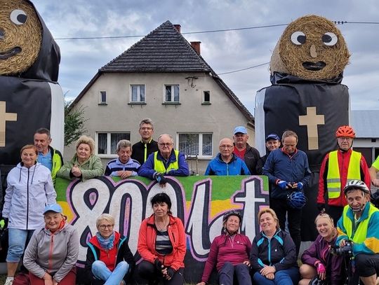 800-lecie Jemielnicy uczczono także na rowerach