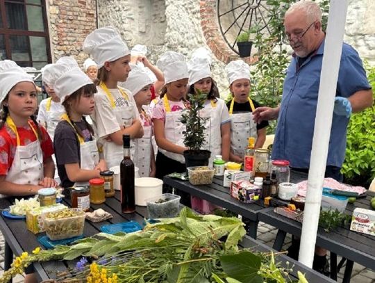 Ciekawy projekt strzeleckiej spółdzielni. Dzieci rozwijają pasje kulinarne