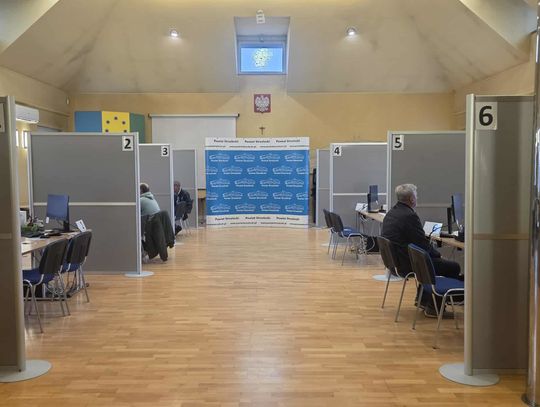 Uwaga! Trwa remont wydziału komunikacji w strzeleckim starostwie