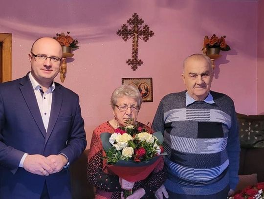 Wspólnie przez życie od 60 lat. Małżeństwo z Łazisk świętowało diamentowe gody