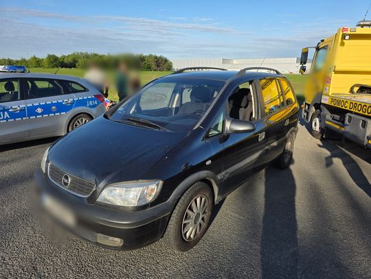 Pijany kierowca wpadł w powiecie strzeleckim. Przed sobą miał jeszcze długą drogę