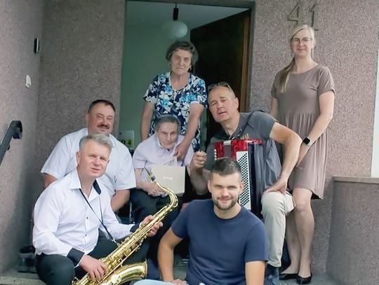 Wyjątkowy jubileusz w Szymiszowie-Osiedlu. Pani Maria skończyła 102 lata