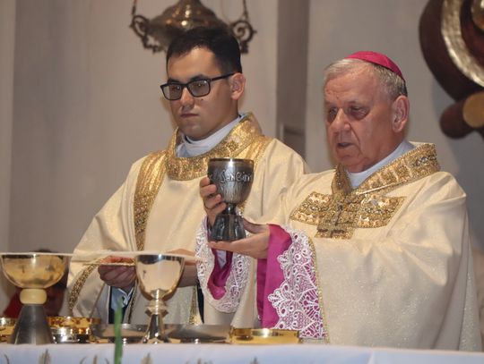 Diecezja opolska dziękowała Bogu za 50 lat istnienia. Uroczystość w katedrze