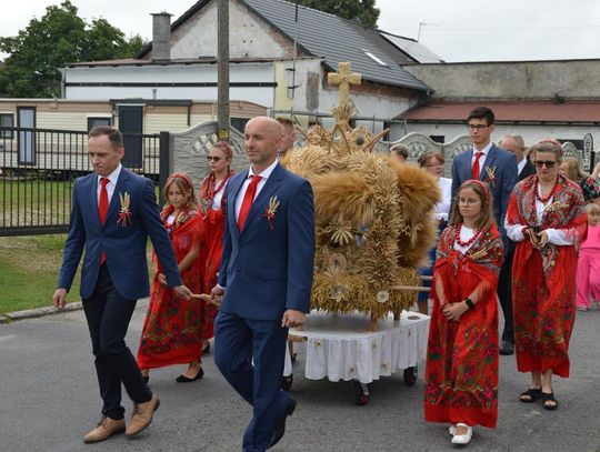 Dożynki sołeckie w Dziewkowicach. Mieszkańcy dziękowali za plony