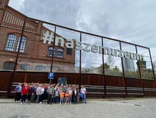 Dziadkowie i wnuki razem w podróży. Niwki stawiają na integrację