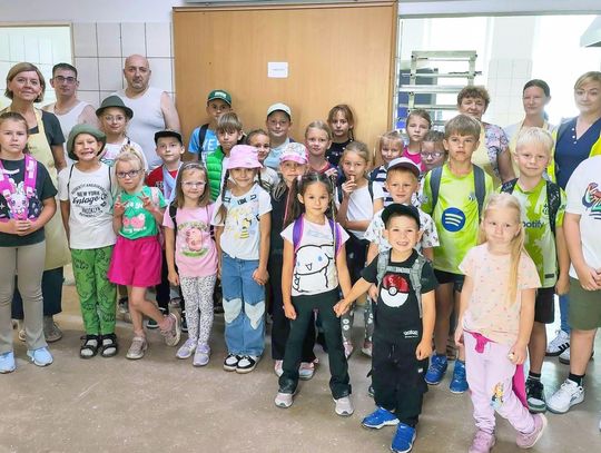 Dzieci razem z dorosłymi odkrywają rzemieślnicze zawody