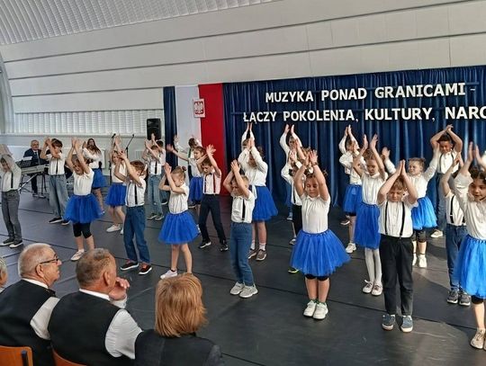 Muzyka nie ma granic - udowodniono to w szkole w Piotrówce