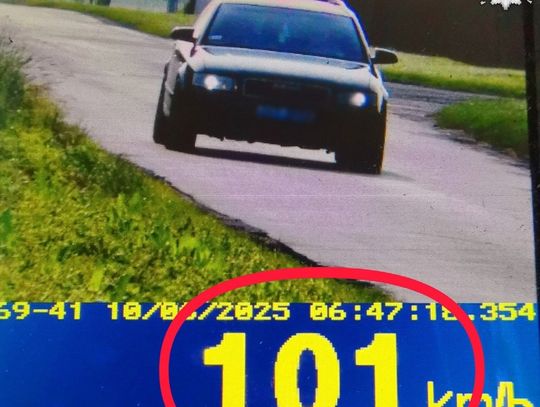 101 km/h przez miejscowość. Pirat drogowy wpadł w ręce policjantów