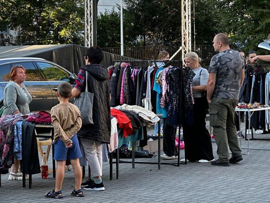 "Garażówka" w Zawadzkiem będzie cykliczna. Pomysł okazał się strzałem w dziesiątkę