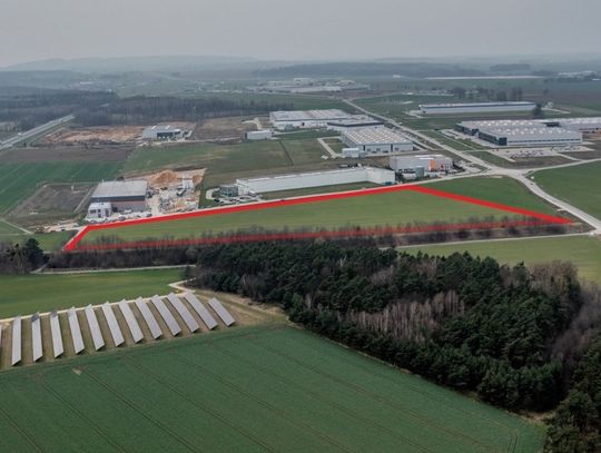 Dobry czas strefy gospodarczej Ujazdu. Trwają i szykują się wielkie inwestycje