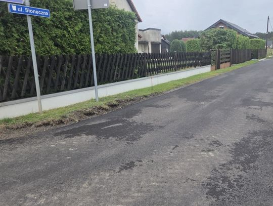 Gmina Kolonowskie stawia na drogi. Trwa kilka inwestycji, a kolejne są w planach