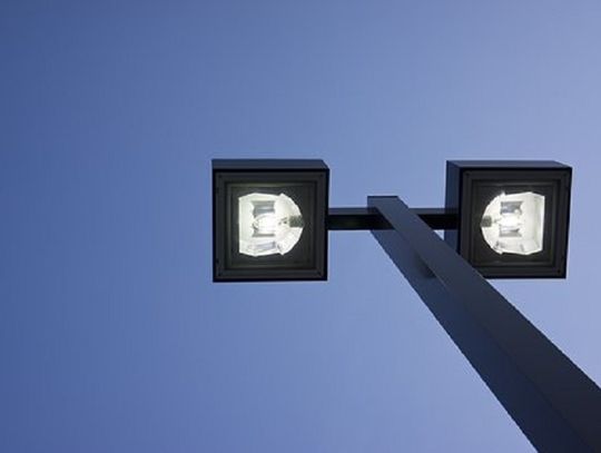 Gmina Leśnica rusza z modernizacją oświetlenia. Ma być jaśniej i bezpieczniej