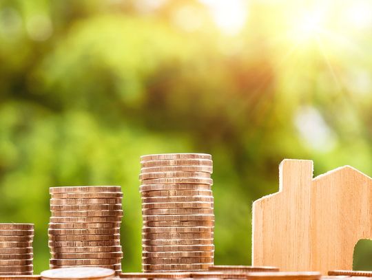 Ile trzeba zarabiać, żeby dostać kredyt hipoteczny?