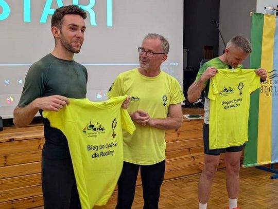 Biegowe sławy odwiedziły Jemielnicę. Było spotkanie i wspólny bieg