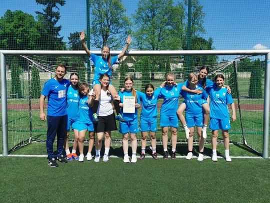 Sportowe sukcesy uczniów z Jemielnicy. Brylują dziewczęta i chłopcy