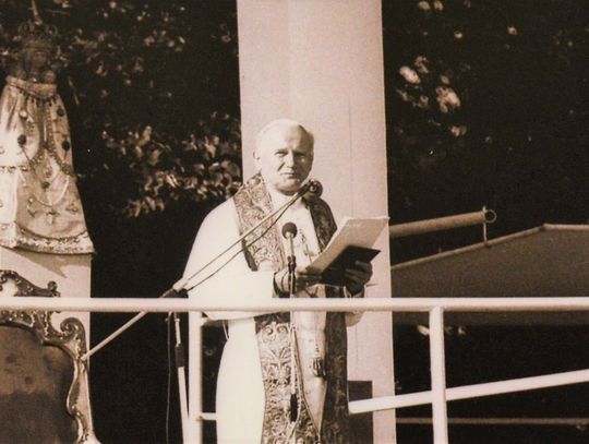 40 lat temu Jan Paweł II odwiedził Górę św. Anny. "To było wyjątkowe wydarzenie"