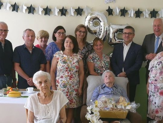 Serdeczności dla podopiecznej strzeleckiego DPS. Pani Anna skończyła 95 lat