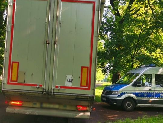 Pijany za kierownicą ciężarówki. 67-latek pożegnał się z prawem jazdy