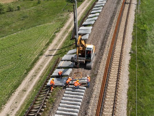 Kolej zainwestuje w powiecie. Remonty wiaduktów i stacji kolejowej