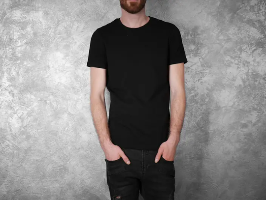 Koszulki męskie – jak wybrać idealny fason i materiał dla siebie Koszulki męskie – jak wybrać idealny fason i materiał dla siebie