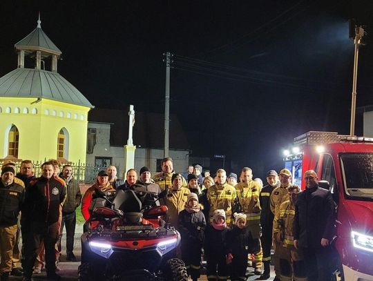 Wielkie wydarzenie w OSP Łaziska. Druhowie powitali nowego quada i wóz