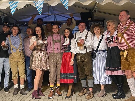 Zabawa na całego w Zalesiu Śląskim. Świętowano tu Oktoberfest