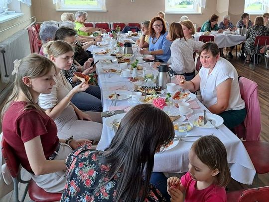 Panie z Gąsiorowic obchodzą urodziny wspólnie. I to od lat