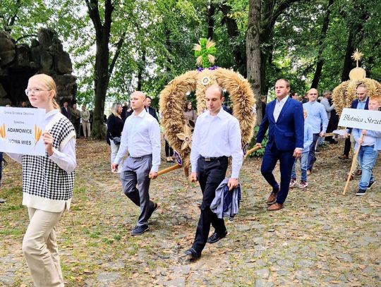 Mieszkańcy Adamowic i Nowej Wsi uczestniczyli w dożynkach na Górze św. Anny