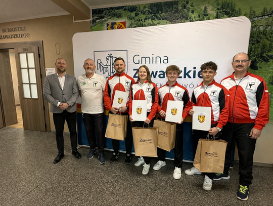 Nagrody i stypendia sportowe w gminie Zawadzkie przyznane Nagrody i stypendia sportowe w gminie Zawadzkie przyznane