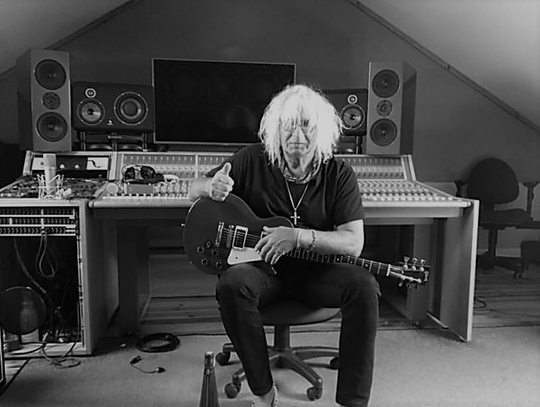 Nie żyje Kazimierz Pabiasz. Muzyk 50 lat temu założył w Strzelcach swój pierwszy zespół