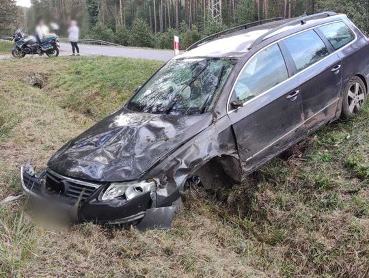 Niebezpieczne zdarzenia w powiecie. Jeden kierowca pijany, a drugi zasnął