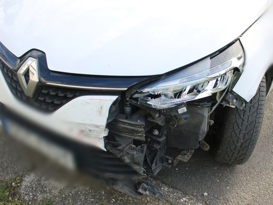 Nietrzeźwa instruktorka nauki jazdy za kierownicą. Spowodowała kolizję Nietrzeźwa instruktorka nauki jazdy za kierownicą. Spowodowała kolizję