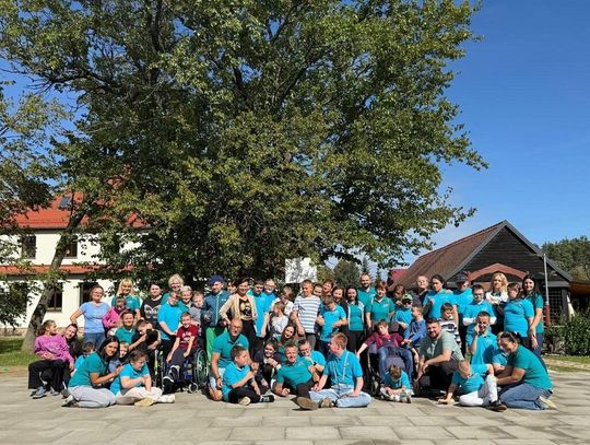 Od dawnych zwyczajów po wspólną biesiadę. Wyjątkowy projekt w ZSS w Zawadzkiem