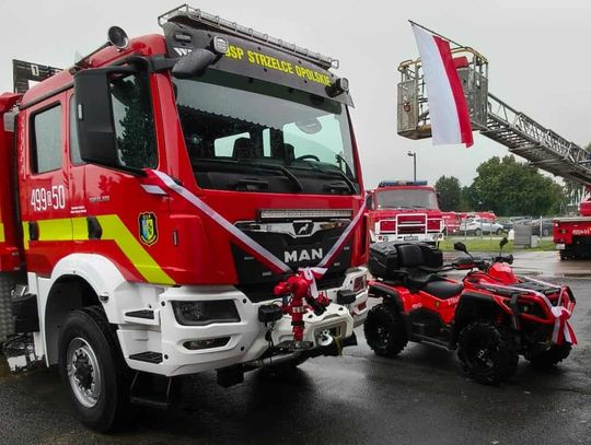Wielka radość w OSP Strzelce Opolskie. Ochotnicy otrzymali nowe pojazdy