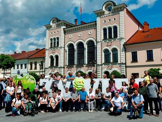 Piękne widoki i integracja. Wycieczka mieszkańców Szymiszowa do Żywca