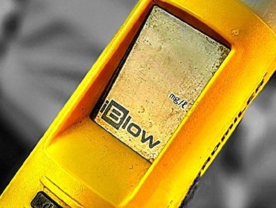 Policjanci jechali do włamania. Zamiast złodzieja, zatrzymali pijanego kierowcę