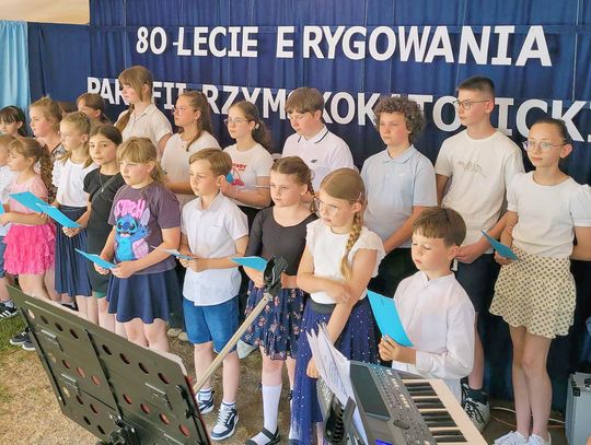 Podwójna uroczystość w Piotrówce. 80 lat parafii i Dzień Dziecka