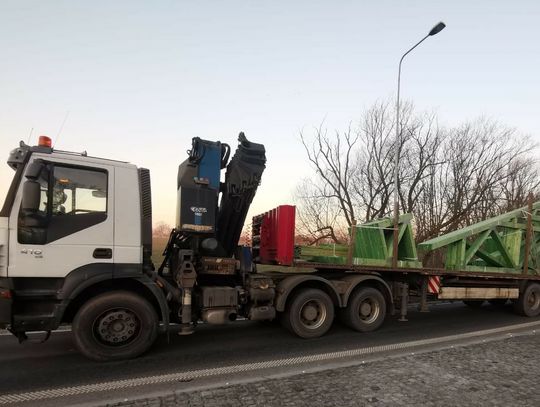 Policja złapała czterech kierowców na "podwójnym gazie". Ile wydmuchali?