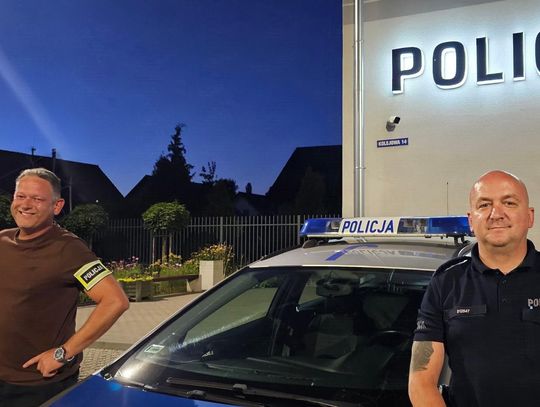 Leżał nieprzytomny przy dworcu. Policjanci z Zawadzkiego uratowali mu życie