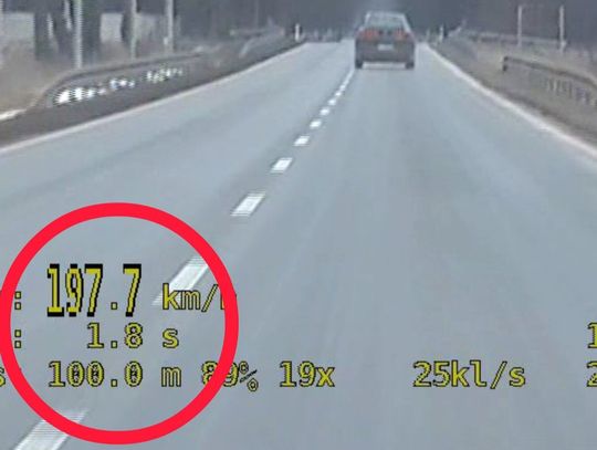 Pomylił drogę z torem wyścigowym. Pirat pędził prawie 200 km/h