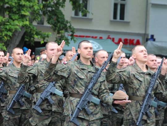 Ponad 150 żołnierzy WOT złożyło przysięgę w Strzelcach Opolskich