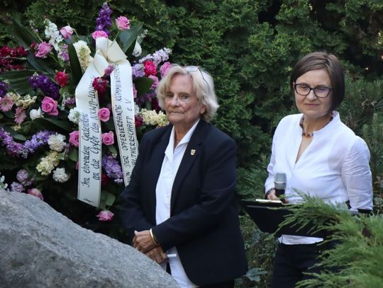 Ponad trzy tysiące ofiar obozu NKWD żyje w pamięci. Jest wątek strzelecki