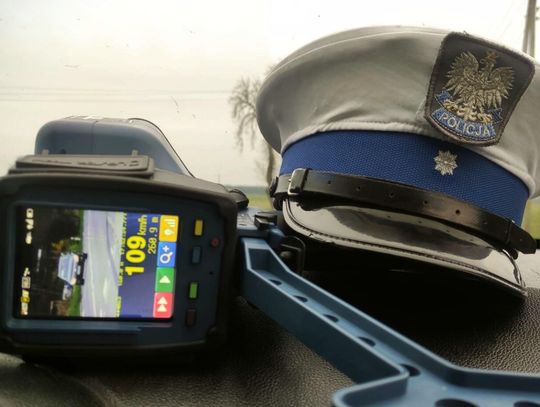 109 km/h w terenie zabudowanym. Pirat drogowy zatrzymany w Kielczy