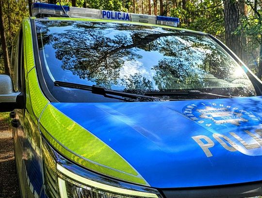 Kierował mimo cofniętych uprawnień. Wpadł przez niesprawne oświetlenie