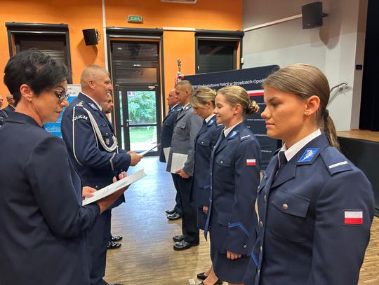 Powiatowe Święto Policji w Strzelcach Opolskich. Posypały się odznaczenia i awanse