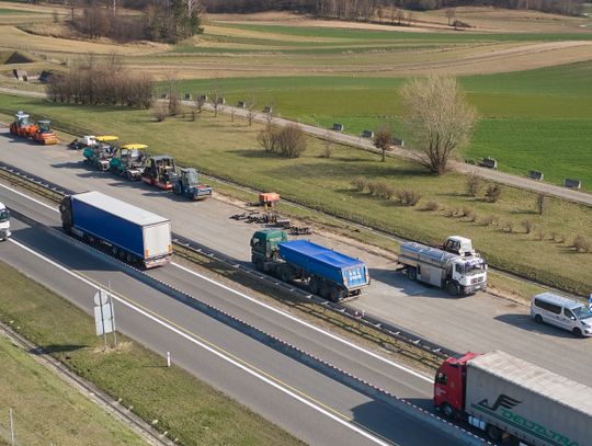 Protest drogowców w woj. opolskim. "Ceny asfaltu rosną lawinowo"