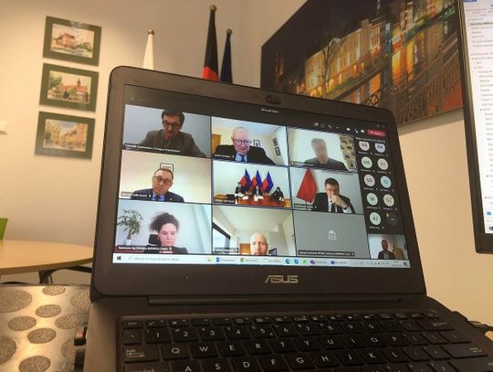 Przedstawiciele mniejszości postawili niewygodne pytania w sprawie obcięcia subwencji 