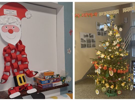 Przedszkolaki przyozdobiły choinki w urzędzie w Zawadzkiem