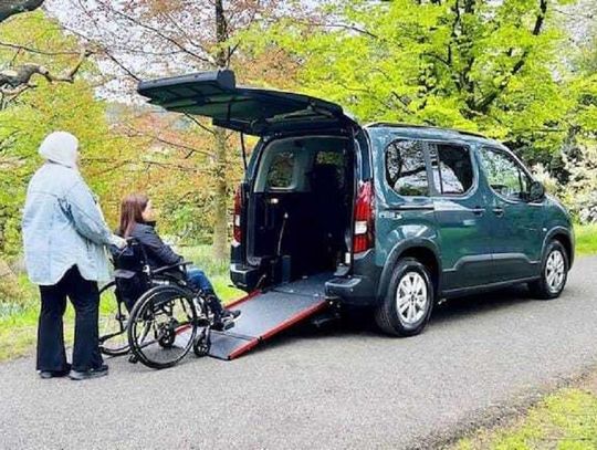 Przejazd od drzwi do drzwi. Nowe wsparcie dla mieszkańców Zawadzkiego